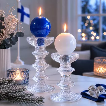 Jalallinen pallokynttilä, metallihohto Suomi-värit, 2kpl/pkt - Metallihohtokynttilät - 1902043-21 - 1